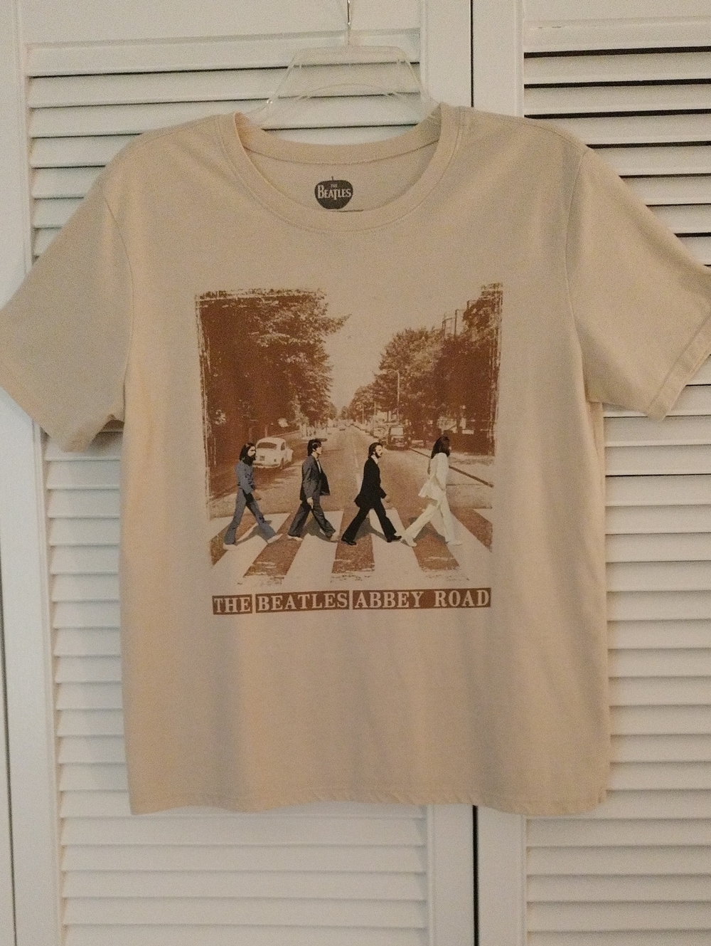 ⚜️ Women's Beatles Abbey Road T-shirt - Size S - Tan & Brown